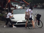 Ảnh vui 10-10: Đâu phải lúc nào cũng có dịp 'phông bạt'