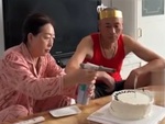 Khi bạn đang giận mà vẫn phải tổ chức sinh nhật cho chồng
