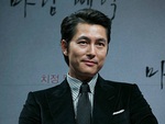 Người hâm mộ quay lưng với Jung Woo Sung sau loạt bí mật tình ái