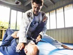 Danh thủ Pháp Lizarazu thành võ sĩ jiu-jitsu vì hội chứng lạ