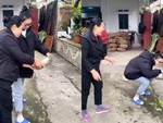 Mẹ chồng chán không buồn nói khi dạy con dâu vẩy rau