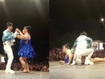 Ca sĩ Lâm Hùng bối rối vì không đỡ được fan khi nhảy