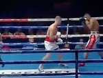 Võ sĩ hổ báo bị đối thủ hạ knock out