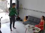 Video hài nhất tuần: Chồng shipper ngỡ lộn nhà khi thấy vợ nấu cơm