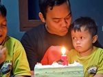 Con trai ngơ ngác khi bố hát 'Happy Birthday' phiên bản thầy cúng