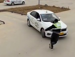 Thầy giáo dạy học viên lùi chuồng có tâm nhất quả đất