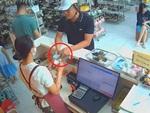 Thanh niên lừa tiền thối quê một cục khi gặp nữ nhân viên cao tay