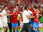 ‘Mưa thẻ’ lịch sử trận tuyển Thổ Nhĩ Kỳ gặp CH Czech ở Euro 2024