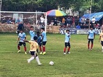 Chàng trai sút phạt như Roberto Carlos