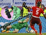 Bí mật trên chai nước của Pickford giúp tuyển Anh thắng Thụy Sĩ