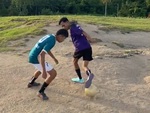 Pha rê bóng lừa đối thủ chạy thục mạng hàng trăm mét