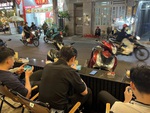 Netizen bị nhột trước tin 'lương càng thấp càng đi cà phê nhiều'