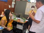 Màn thổi sáo chúc mừng sinh nhật hài hước