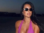 Nữ VĐV quần vợt chuyên nghiệp đầu tiên nâng ngực khi còn thi đấu