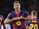 Barca gây sốc khi từng yêu cầu Lewandowski ngừng ghi bàn