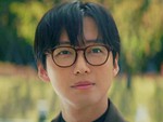 Nam Goong Min trẻ bất ngờ trong phim mới