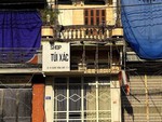 Ảnh vui 22-5: 'Tôi 70 tuổi rồi mới biết có chỗ bán túi... xác'