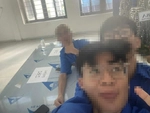 Tình nguyện viên dùng điện thoại thí sinh selfie bị xử lý ra sao?