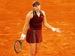Sao nữ Andreeva đánh mất hình ảnh, khóc lóc rời sân sau trận thua sốc ở Roland Garros