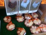 Ảnh vui 11-7: 'Nhà máy sản xuất' trứng bao uy tín