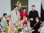 Con trai 'gả' mẹ 53 tuổi đi lấy chồng ở TP.HCM
