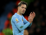 Một CĐV Man Utd ra tòa thừa nhận đã tát Jack Grealish