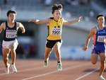 Nam sinh Nhật Bản Shimizu gây sốt khi phá kỷ lục U18 thế giới chạy 100m
