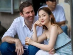 Lan Phương nộp đơn ly hôn chồng Tây cao hơn 2m, hé lộ nhiều góc khuất