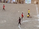 Tình huống fair play cần được nhân rộng trong bóng đá