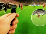 Camera trên người trọng tài khiến khán giả Ngoại hạng Anh 'hoa mắt chóng mặt'