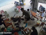 Cả quán hú hồn với thanh niên say thuốc lào