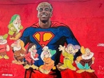 Tranh tường Lamine Yamal ở Barcelona bị vẽ thêm 7 chú lùn để cà khịa