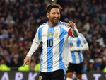 Lionel Messi nhòa lệ rồi rực sáng trong trận chia tay sân nhà Argentina