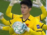 Ảnh chế thủ môn Trung Kiên ngập mạng xã hội