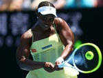 Sloane Stephens từng bị phạt vì… ăn sushi giữa trận ở Úc mở rộng