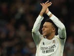Mbappe cân bằng kỷ lục ghi bàn của Ronaldo tại Champions League