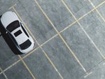 Người phụ nữ mua gần 200 chỗ đậu xe rồi bán lại cho hàng xóm kiếm lời