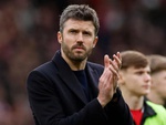 Michael Carrick tạo dấu mốc đặc biệt cho Man Utd tại Ngoại hạng Anh