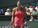 Aryna Sabalenka ‘né phạt’ chửi thề vì dùng ngoại ngữ