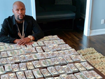 Võ sĩ Mayweather kiếm tỉ USD vẫn bị kiện đòi nợ tứ phương
