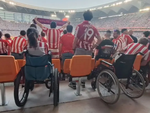 Atletico Madrid hoàn tiền vé cho CĐV khuyết tật sau “trải nghiệm khó xem”