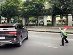 Bác bảo vệ làm việc bằng cái tâm