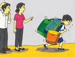 Ba mẹ lo 'mùa thu', còn con tự bơi mùa này đi