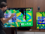 Fan Brazil sung sướng đấm vỡ TV khi Neymar được dự World Cup 2026