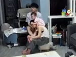 Khi nhà có 'hai thỏi nam châm'