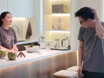 Đến giờ ăn, vợ hát 'mượn gió' gọi chồng ăn cơm