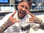 Tạm nghỉ World Cup, Neymar đi mua đồng hồ nạm kim cương