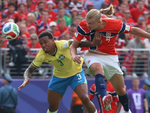 Haaland đi bộ nhiều hơn chạy vẫn khiến đối thủ khổ sở ở World Cup