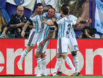 Messi vượt thành tích 'tự đếm' của Pele, kéo dài kỷ lục World Cup