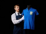 Chiếc áo lịch sử World Cup của Pele đấu giá được tiền 'khủng'